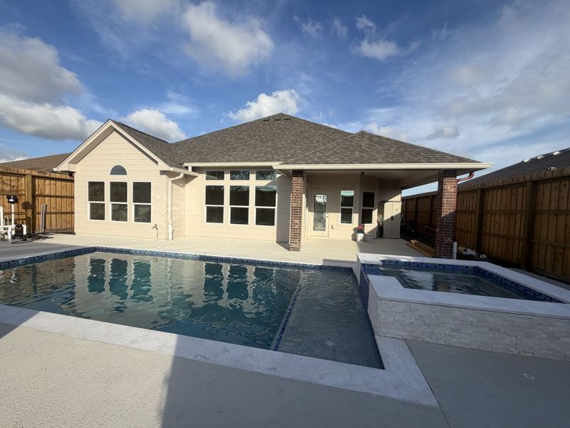 Red brick home with pool — Portland, TX