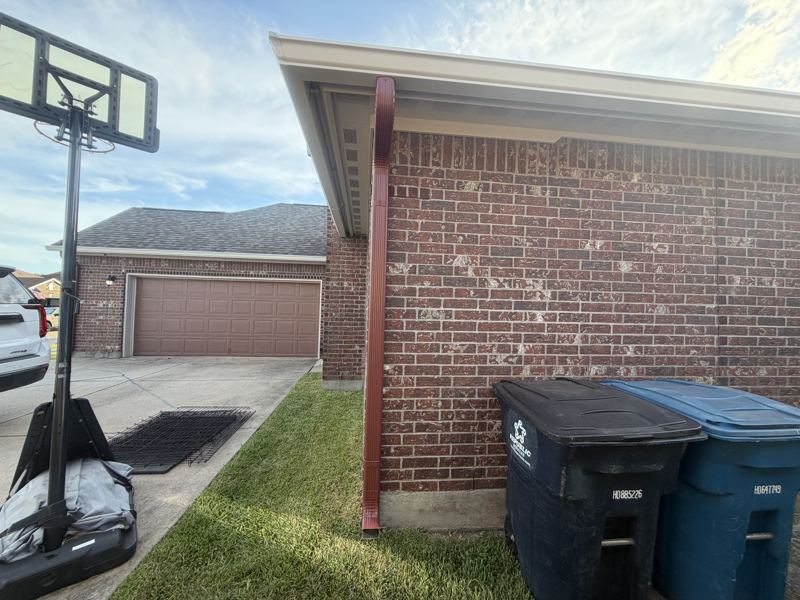 Red brick home with pool — Portland, TX