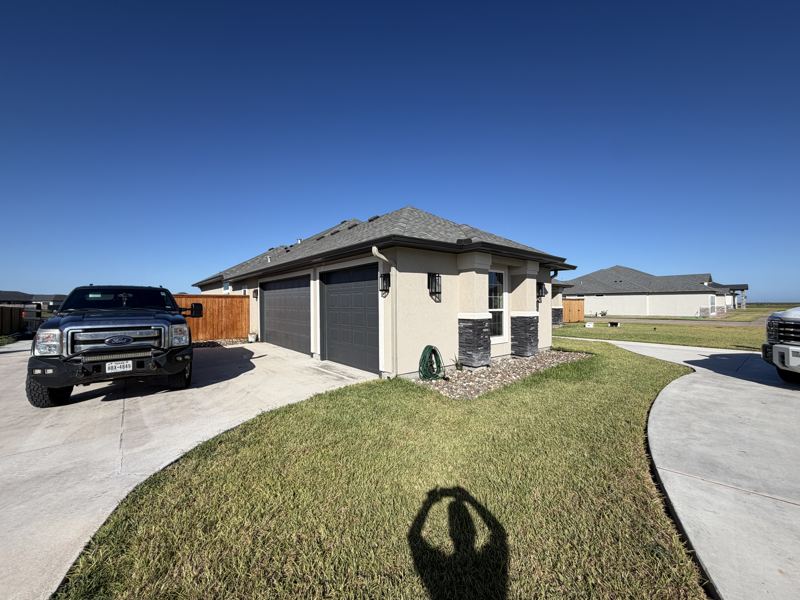 New-build stucco home — Corpus Christi area, TX